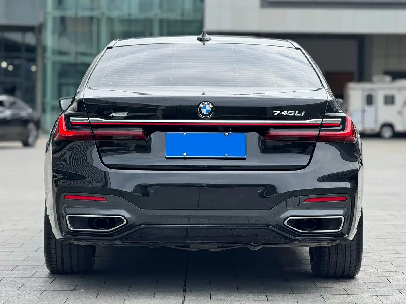 BMW 7 Series 2019 740Li Leading M Sport Package фото 17