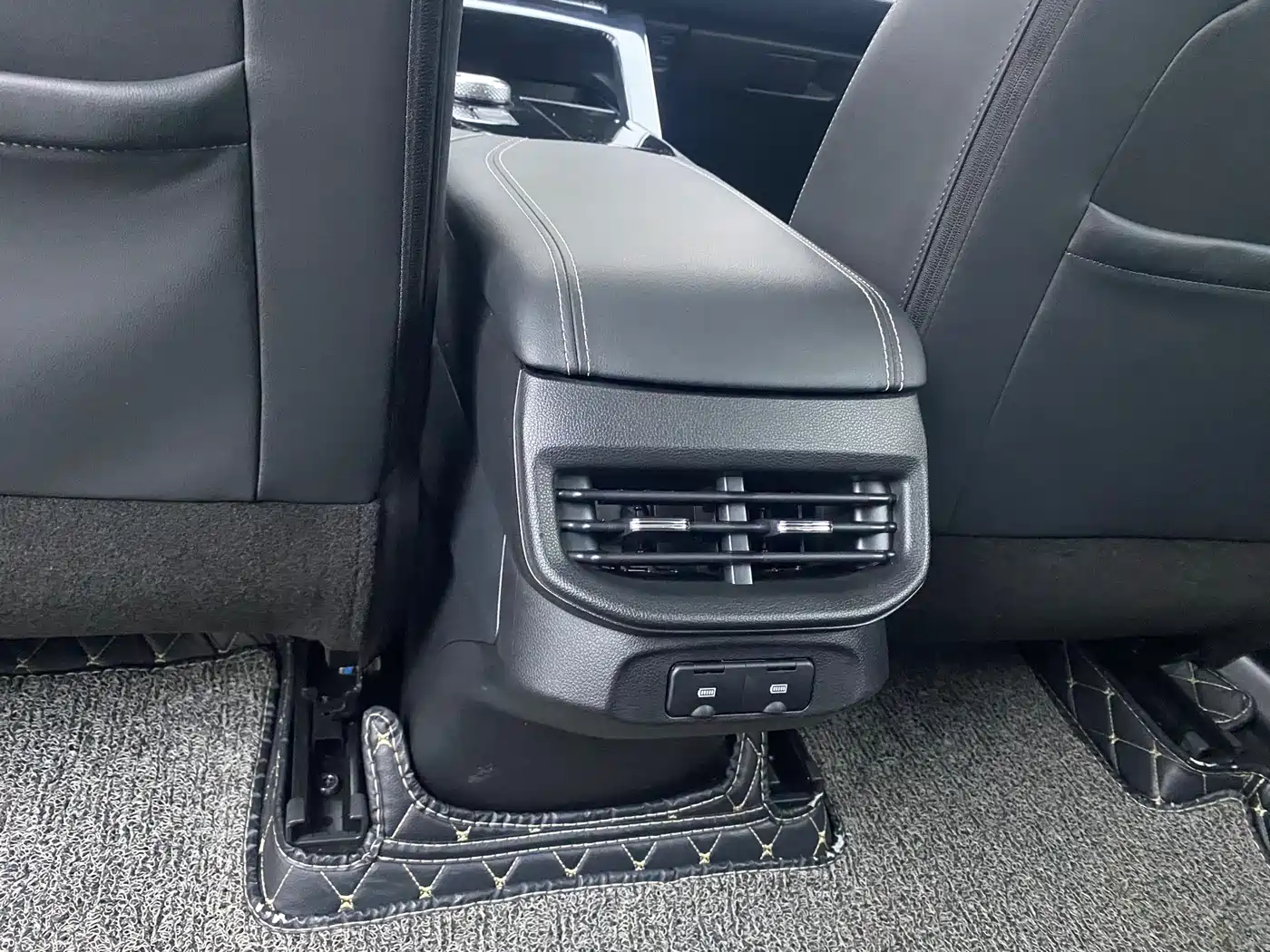 Haval H6 2021 3rd Gen 1.5T Auto 2WD Pro фото 26