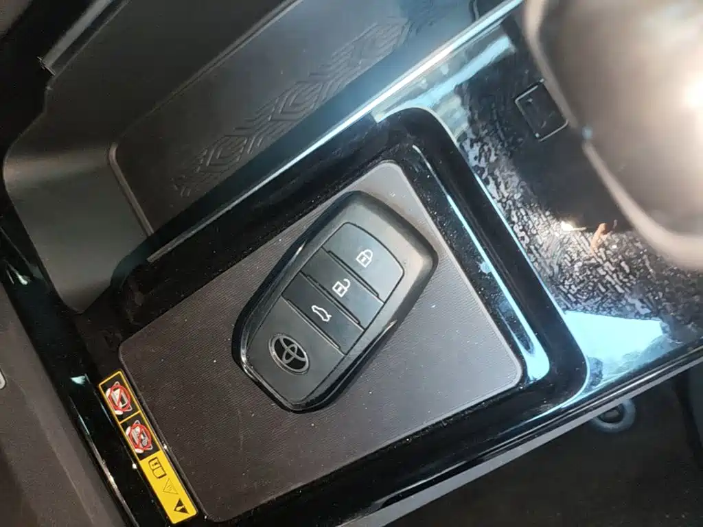 Toyota Camry 2026 2026 Model 2.0GVP Luxury Edition