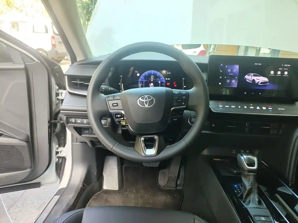 Toyota Camry 2026 2026 Model 2.0GVP Luxury Edition