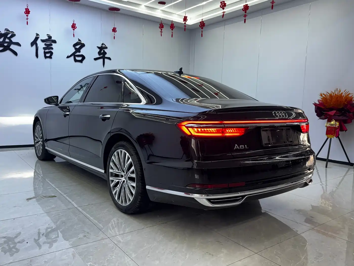Audi A8 2019 Plus A8L 55 TFSI quattro Luxury фото 10