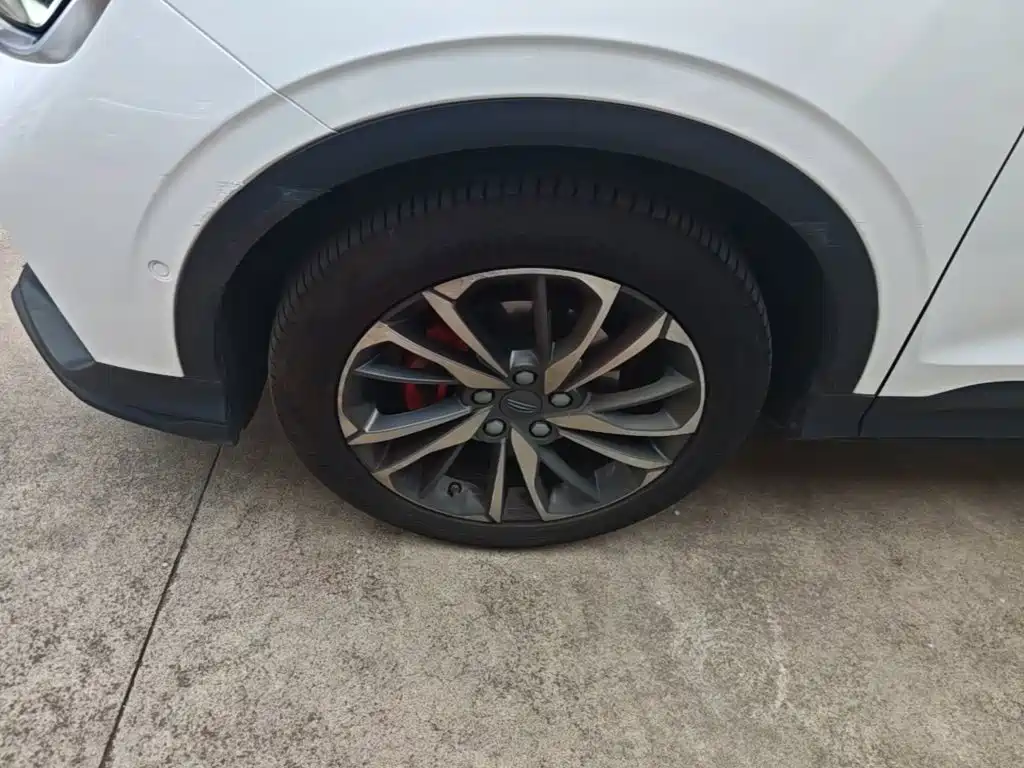 Geely Coolray 2019 2019 Sport 260T DCT Battle China V