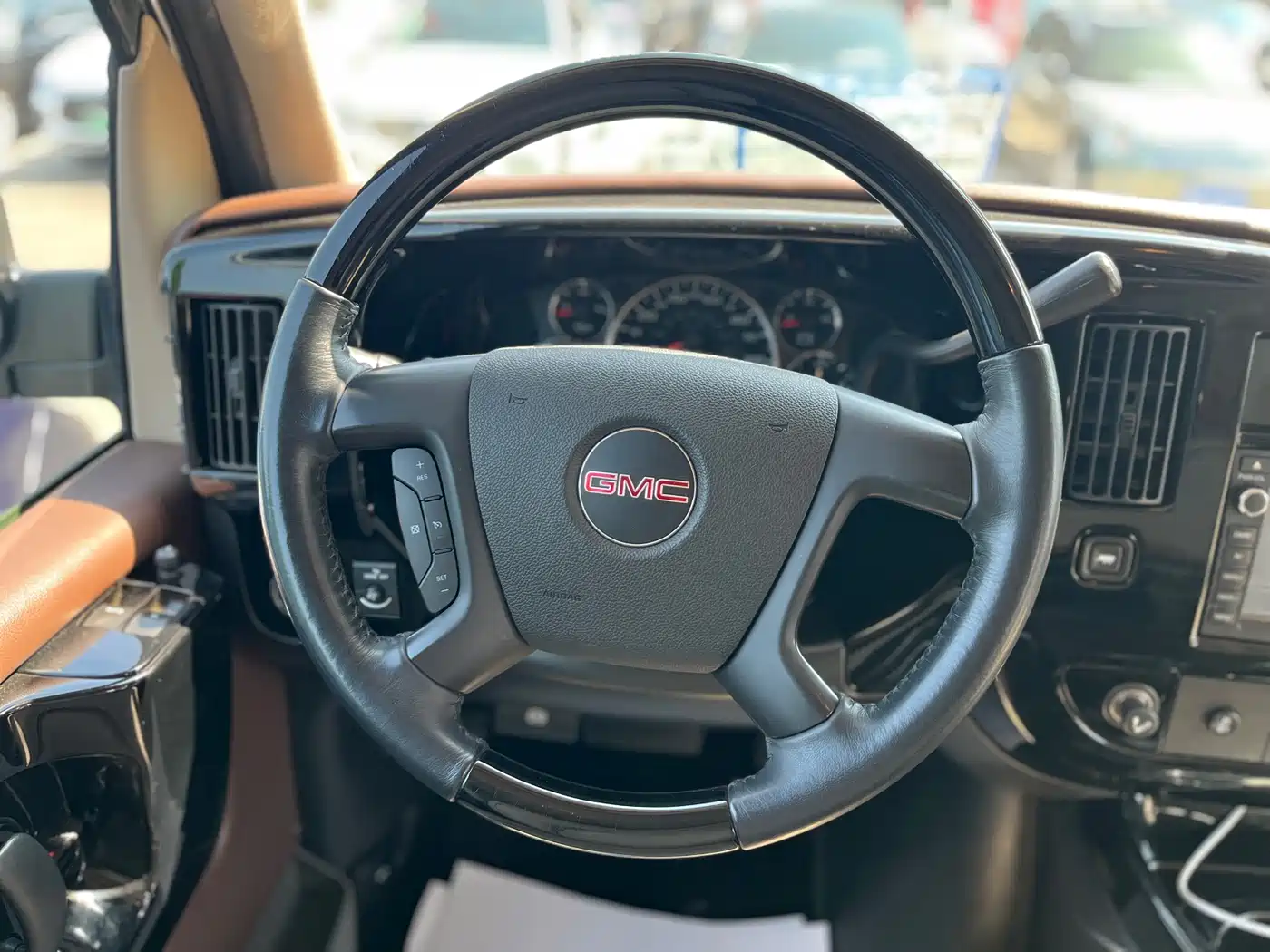 GMC Savana 2020 2016 5.3L 1500 2WD Prestige Edition