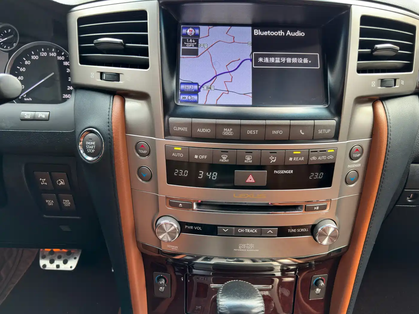 Lexus LX 2013 570 фото 14