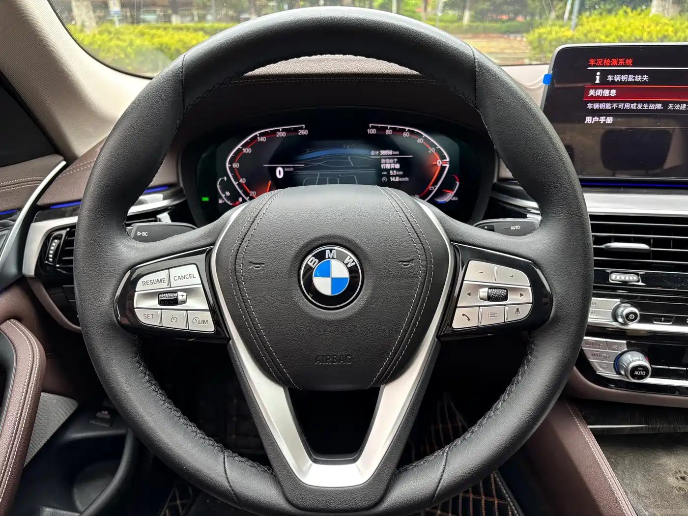BMW 5 Series 2022 Model Second Facelift 525Li Luxury Package фото 20
