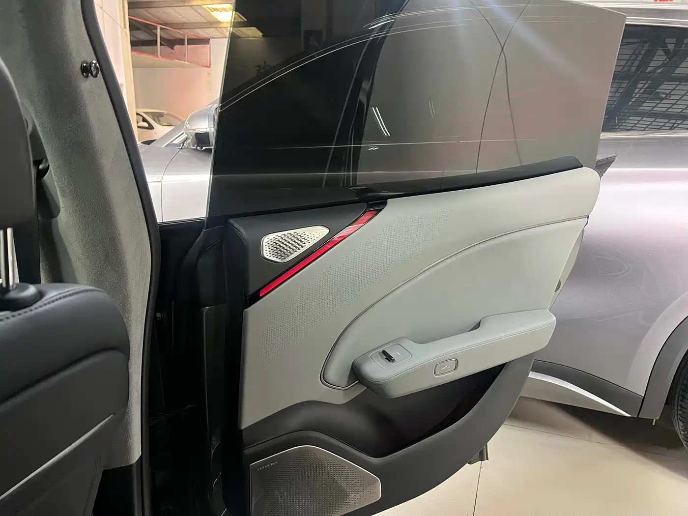 ZEEKR EXTREME KRYPTON 007