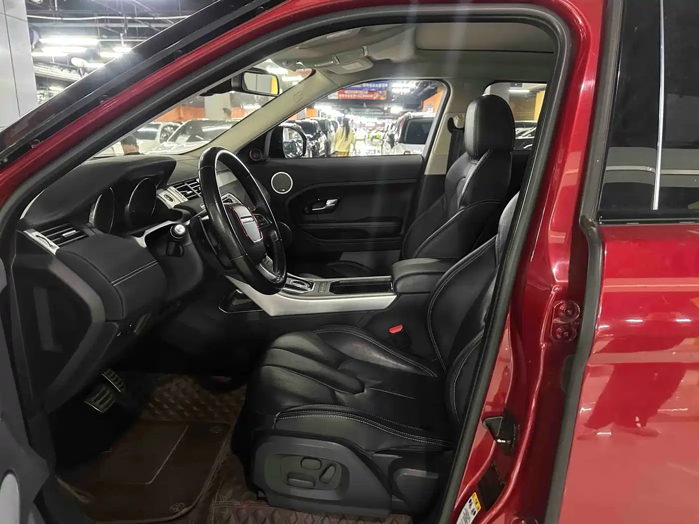 Фото 4 - Land Rover Range Rover Evoque