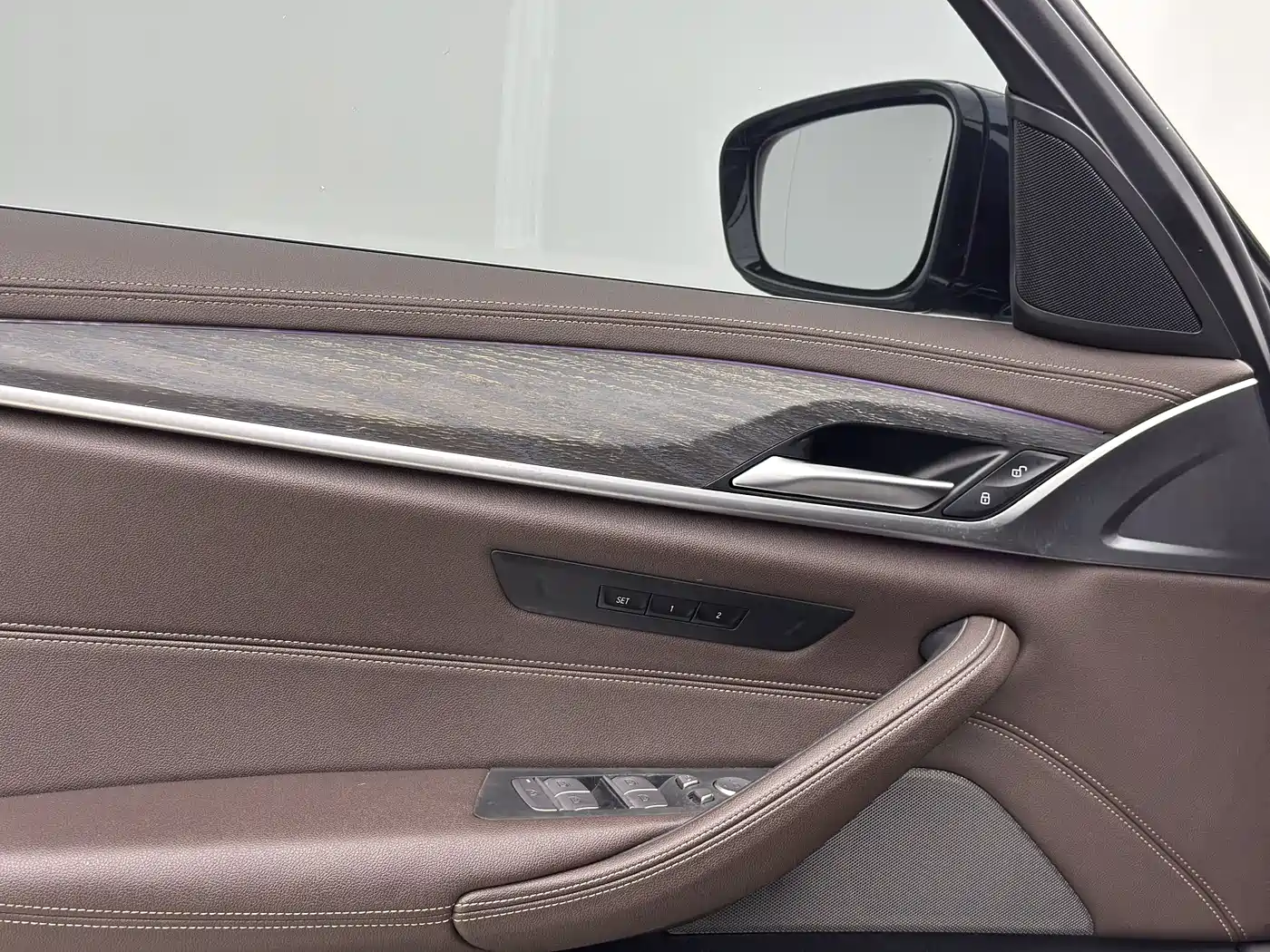 BMW 5 SERIES NEW ENERGY