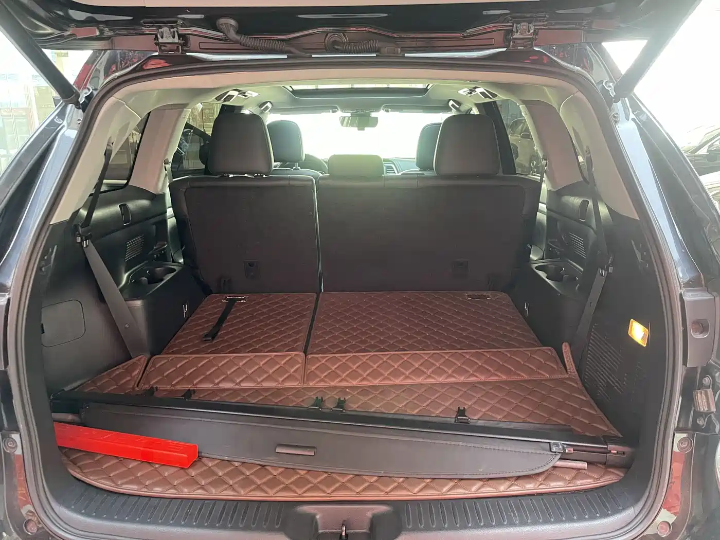 Toyota Highlander 2018 2.0T 4WD Premium 7-seater China VI фото 20