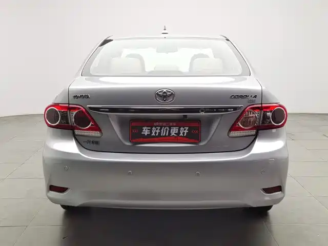 Toyota Corolla 2011 1.8L CVT GL-i — фото 4