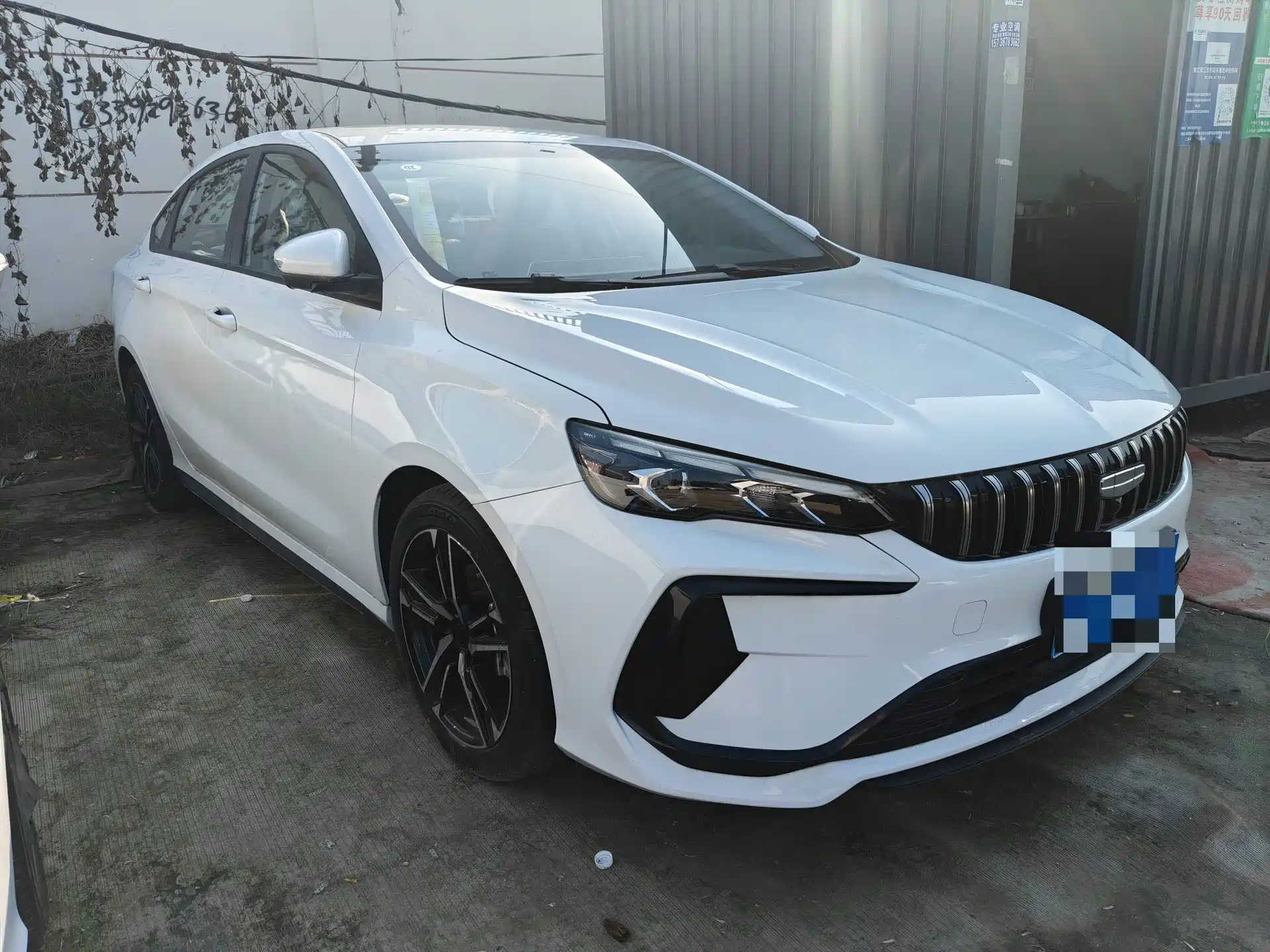 Фото 3 - Geely Binrui
