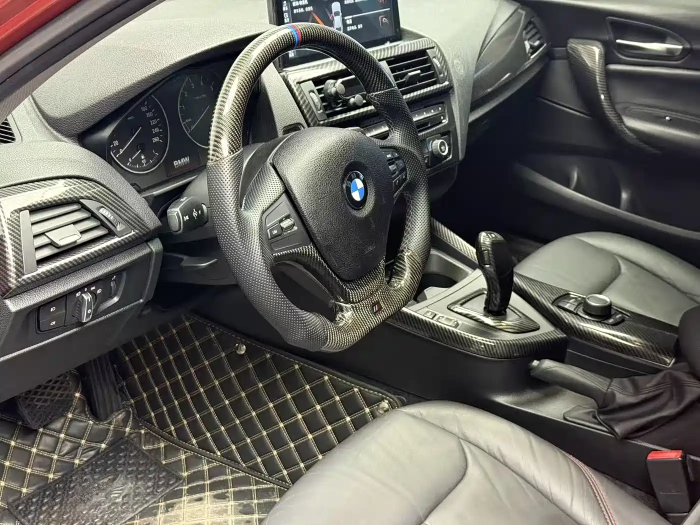 BMW 1 Series (Import) 2013 Facelift 118i Leading Model фото 4