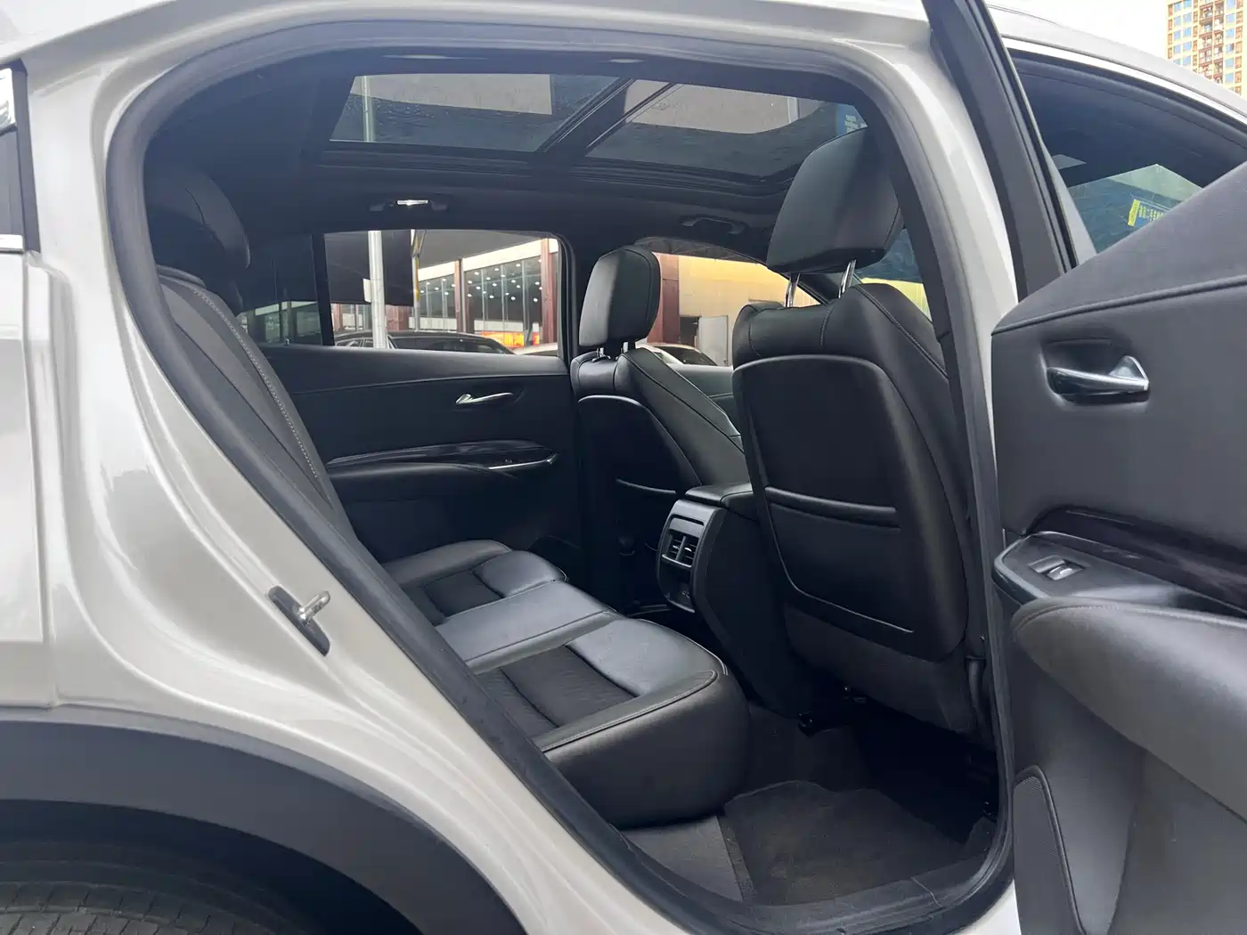 Cadillac XT4 2020 Facelift 28T 2WD Tech фото 24