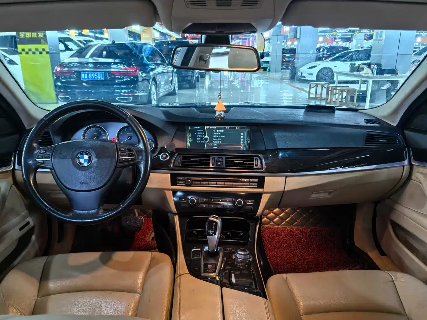 Фото 6 - BMW 5 Series