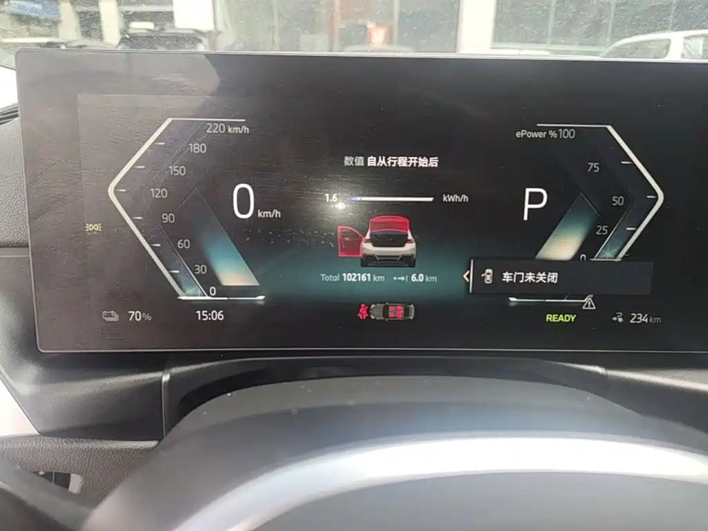 Фото 12 - BMW i3