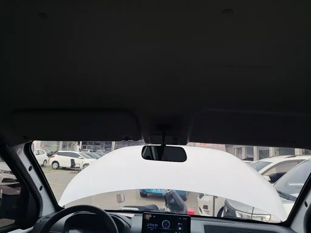 Wuling Motors Wuling Yangguang 2025 2024 300KM Comfort Bus Version 75kW