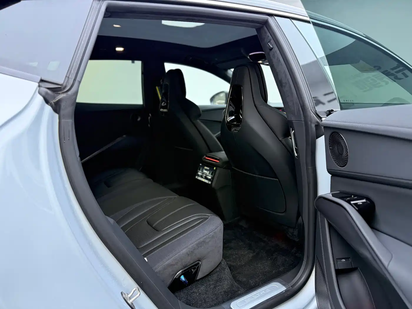 LOTUS SPORTS CAR ELETRE