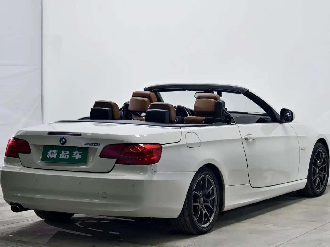 BMW 3 Series (Import) 2012 2011 320i Convertible