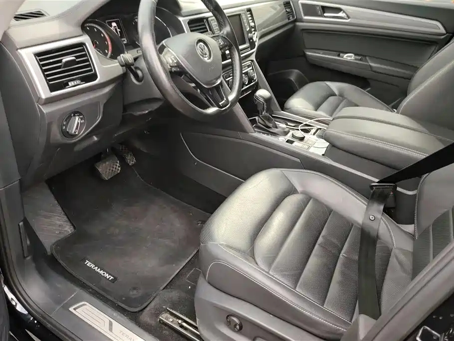 Volkswagen Teramont 2017 380TSI 4WD Luxury Edition фото 9