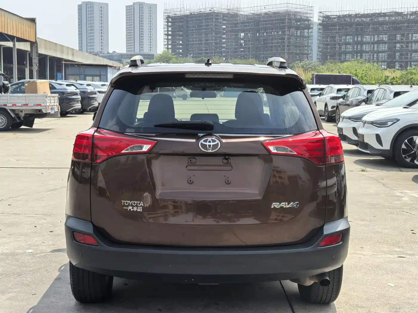 Toyota RAV4 Rongfang 2013 2.0L CVT 2WD Urban фото 5
