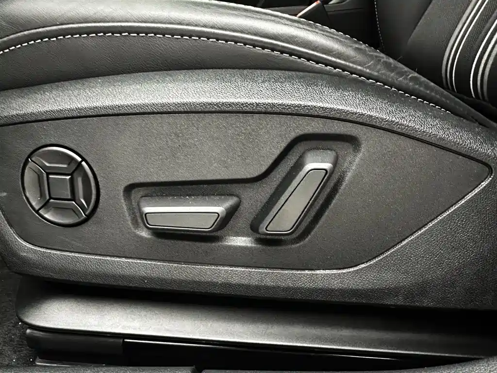 Audi A3 2023 A3L Limousine 35 TFSI Fashion Sport фото 18