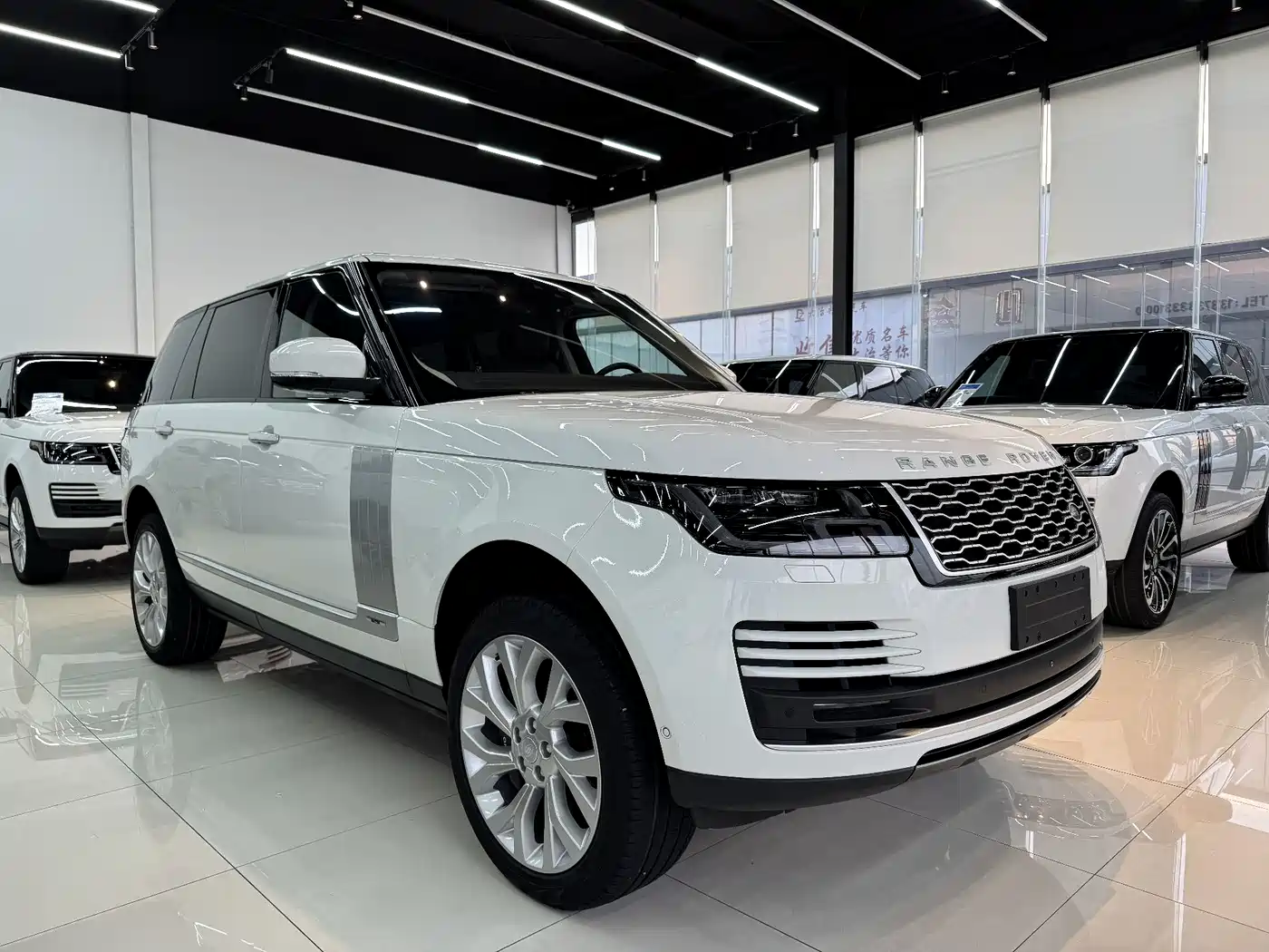 Land Rover Range Rover 2018 3.0 SC V6 Vogue SE Genesis Extended Edition