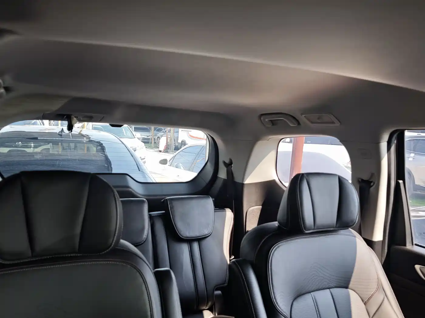 GAC Trumpchi Trumpchi M6 2021 270T DCT Elite Edition (7-Seater) фото 19