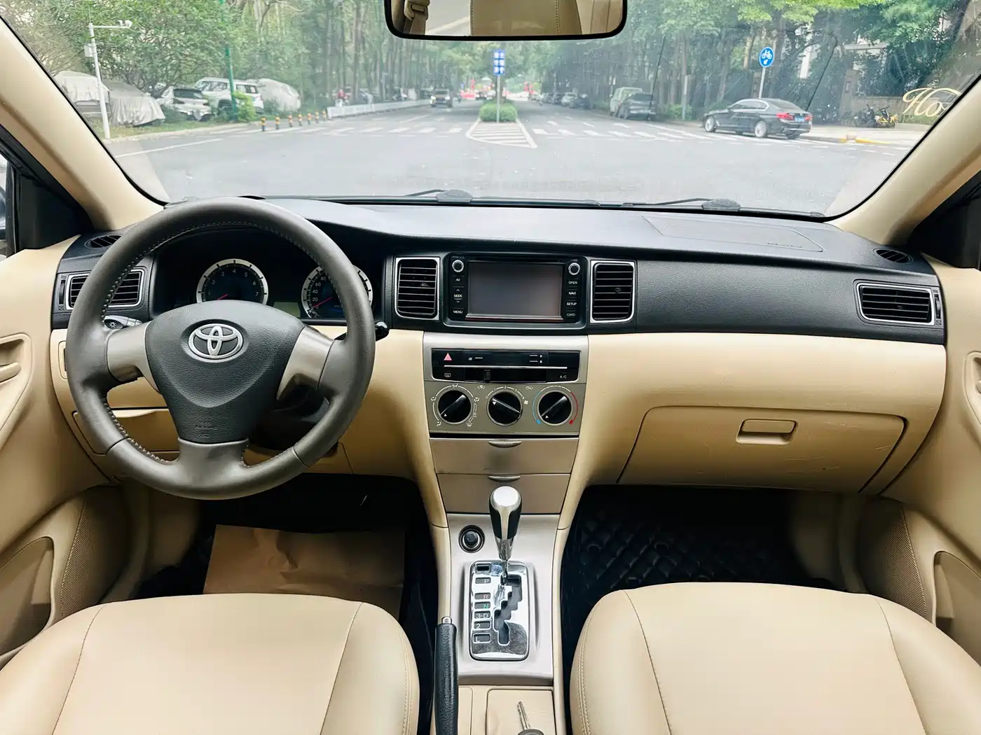 Toyota Corolla 2013 1.6L Automatic Excellence Edition фото 15