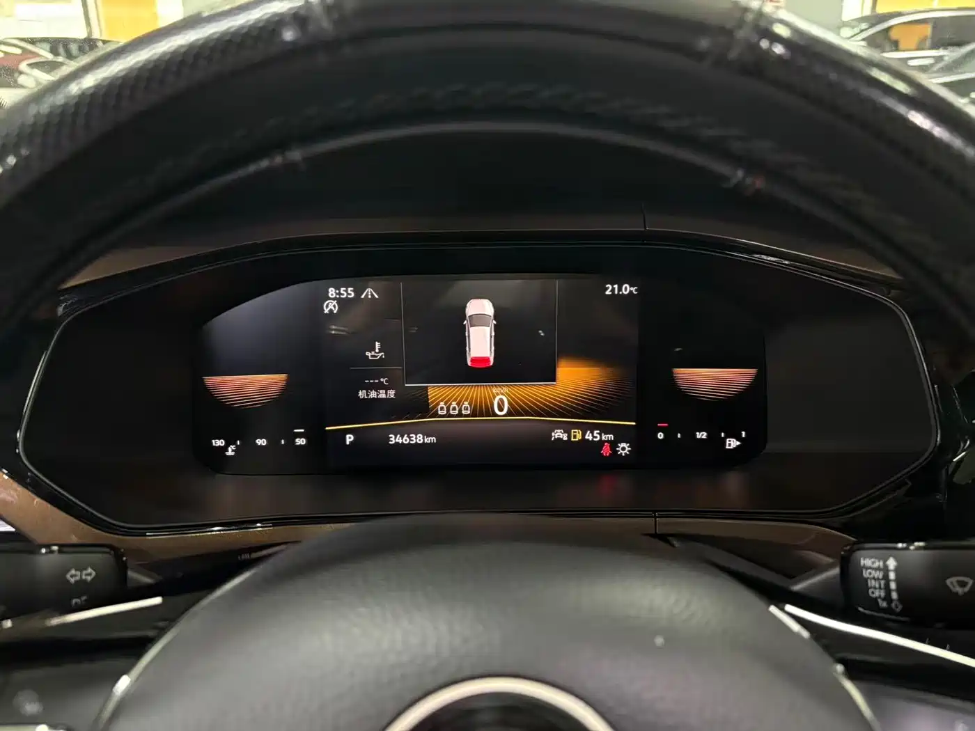 Volkswagen Tharu 2022 280TSI FWD Luxury Edition фото 10