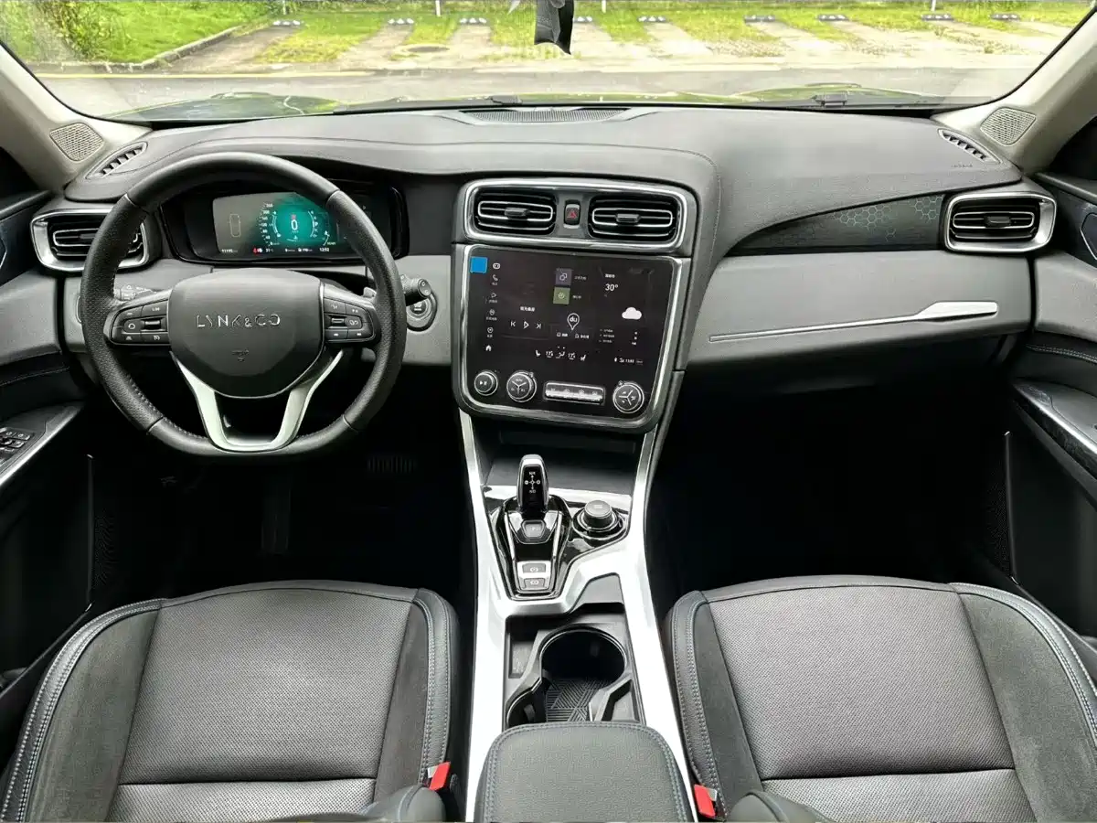 Lynk & Co 01 EM-P 2019 2018 1.5T PHEV Power China V