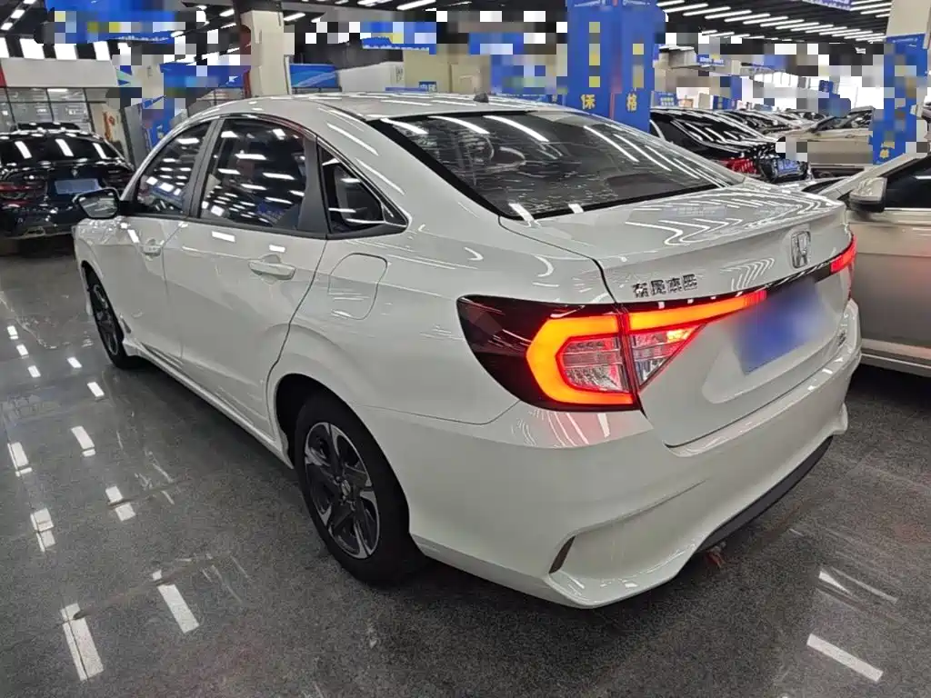 Honda ENVIX 2022 2019 180TURBO CVT Delight Edition China VI