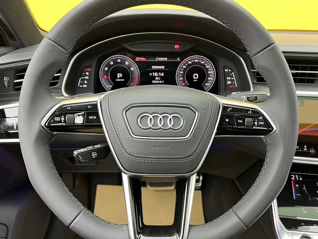 Audi A6L 2026 2026 Model Year 45 TFSI quattro Premium Dynamic