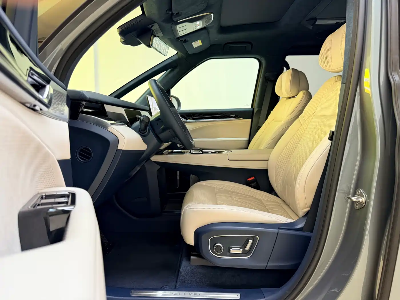 ZEEKR EXTREME KRYPTON 009