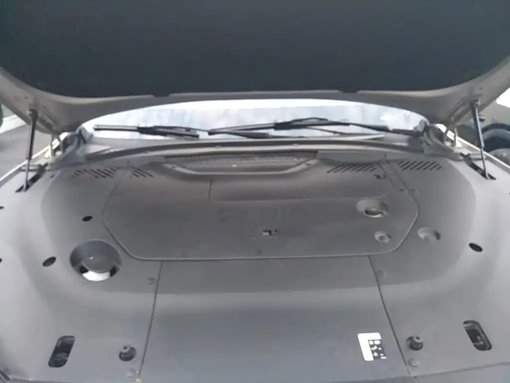 Фото 20 - NIO EC7