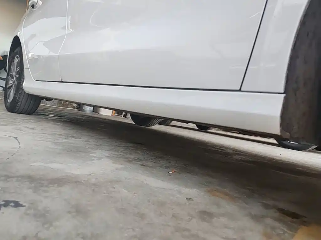 Фото 21 - Geely Binrui