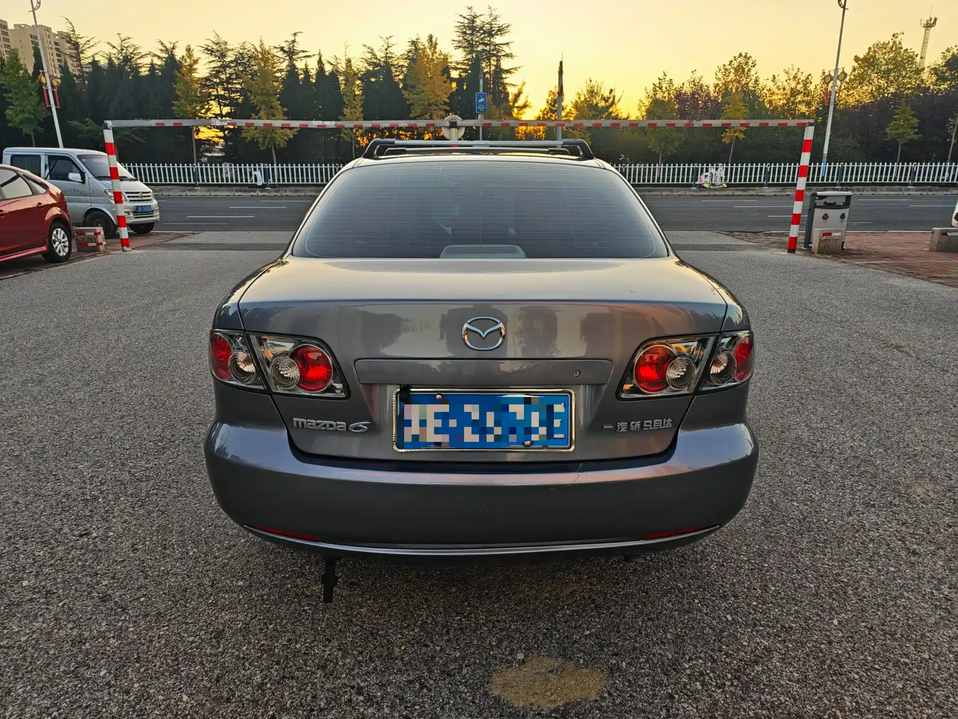 Фото 4 - Mazda 6