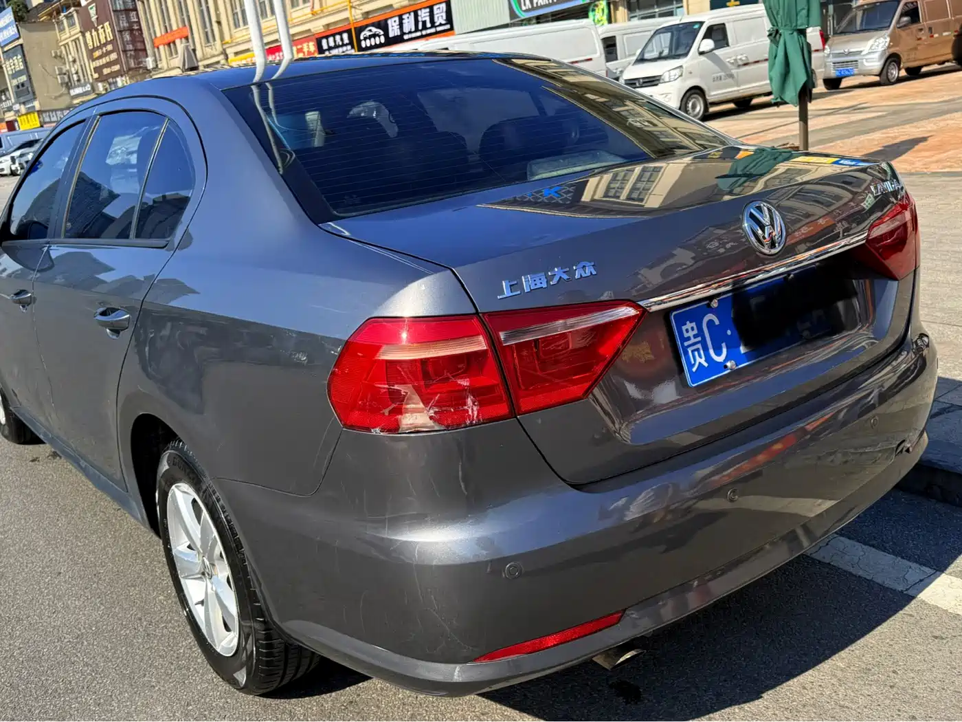 Фото 6 - Volkswagen Lavida