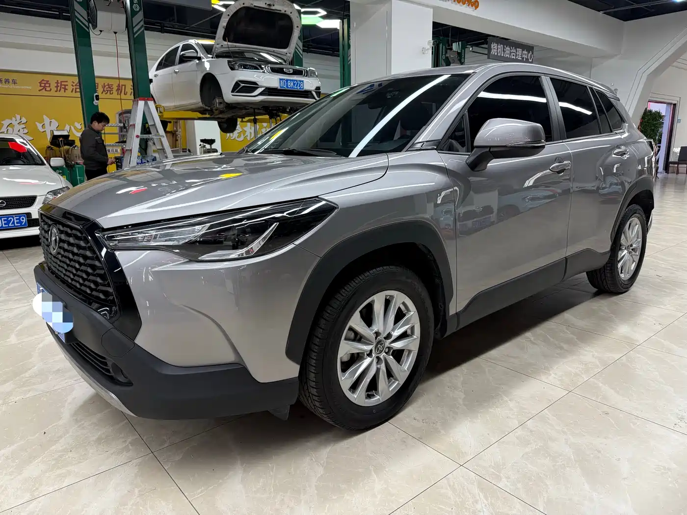 Toyota Corolla Cross 2023 2.0L Elite Edition фото 2