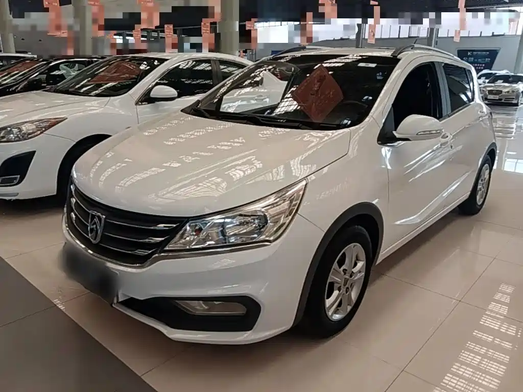 Baojun 310 2016 2016 1.2L Manual Luxury Type