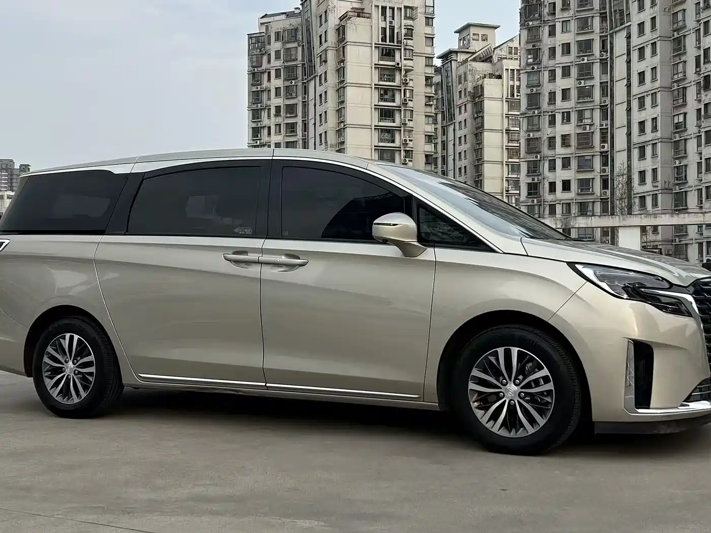 BUICK GL8