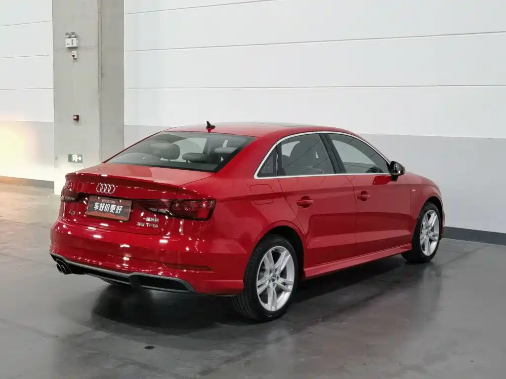 Фото 2 - Audi A3