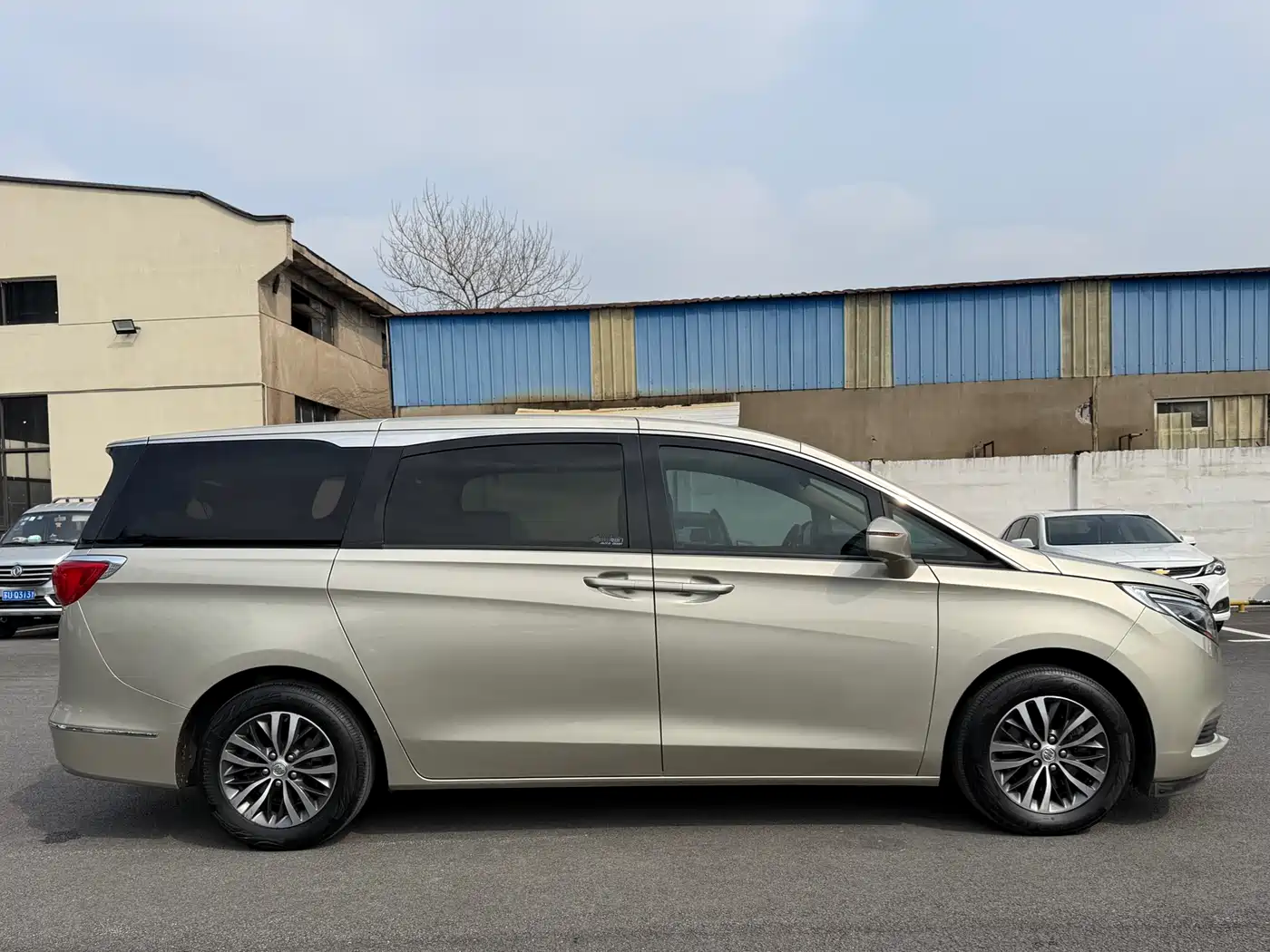 Buick GL8 2018 ES 28T Luxury Type China VI фото 6