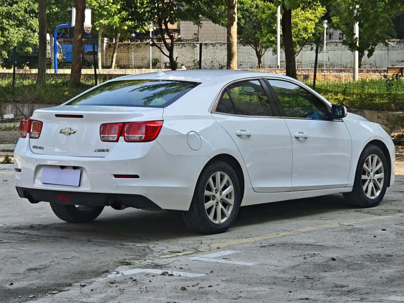 Chevrolet Malibu 2014 2.0L Automatic Luxury фото 7