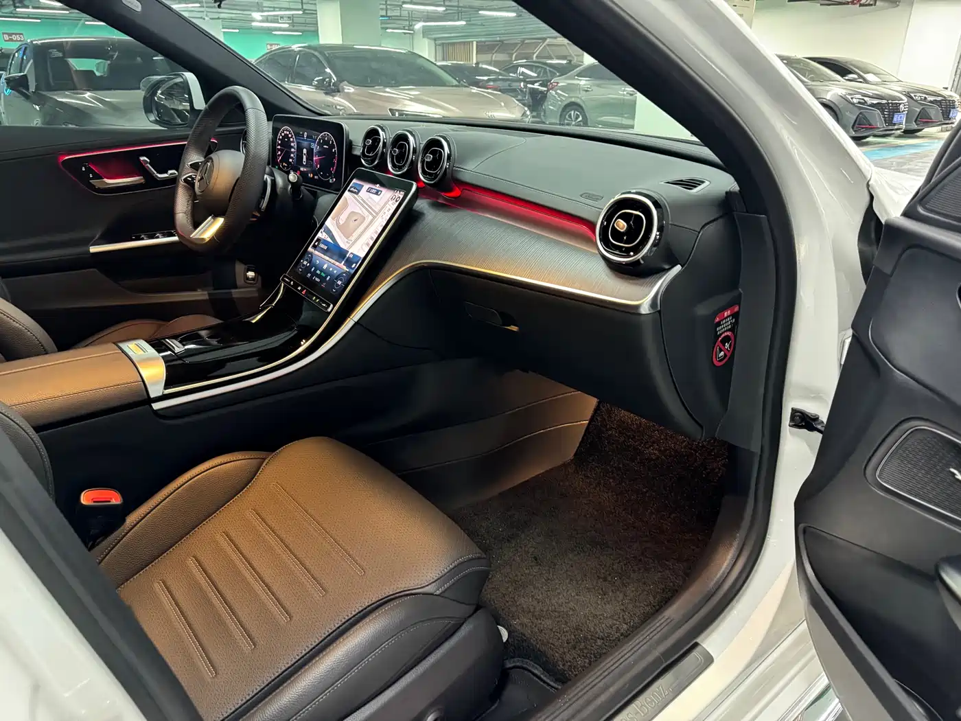 Mercedes-Benz C-Class 2024 C 200 L Sport Edition фото 17