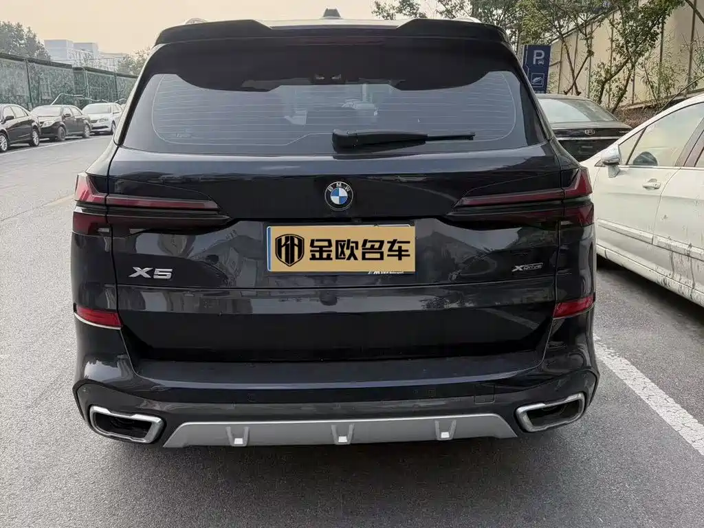 BMW X5 2025 2023 xDrive 30Li M Sport Package