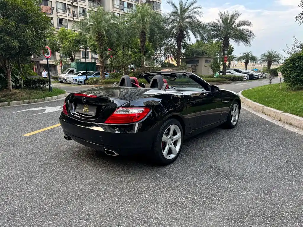 Mercedes-Benz SLK-Class 2013 2011 SLK 200 Fashion