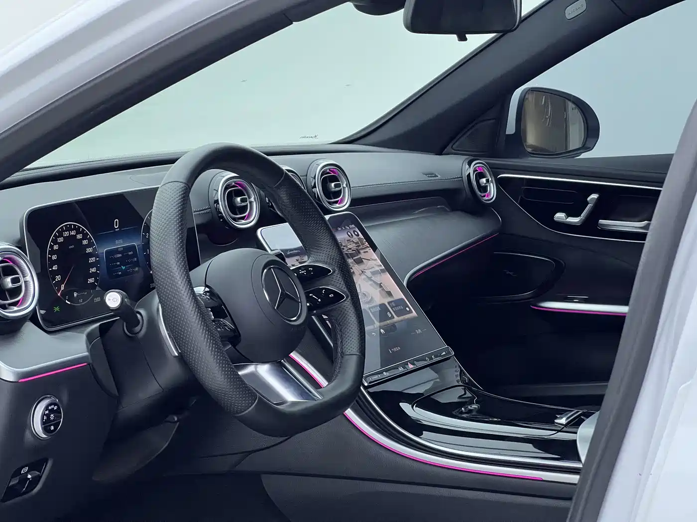 Mercedes-Benz C-Class 2023 Facelift C 260 L Sport Edition фото 5