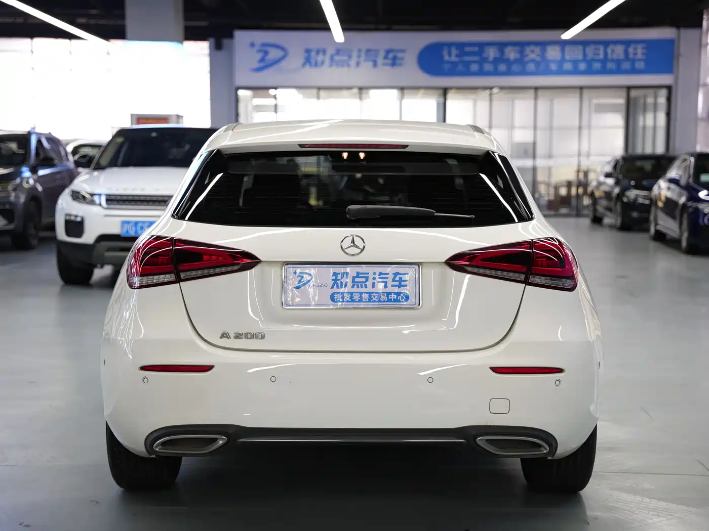 Mercedes-Benz A-Class (Import) 2019 A 200 Dynamic Version фото 20