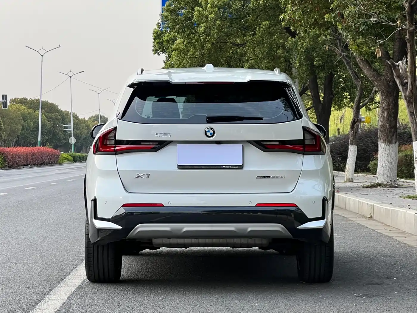 BMW X1 2023 sDrive25Li X Design Package фото 4