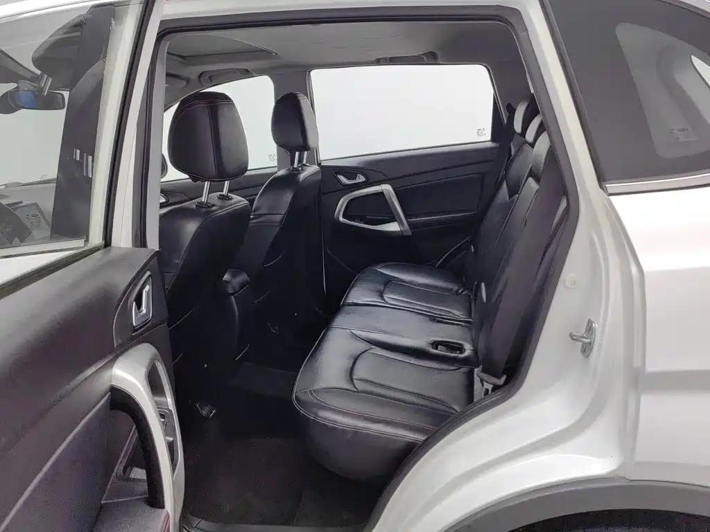 Chery Tiggo 5 2015 2015 1.5T Manual Family Joy Edition